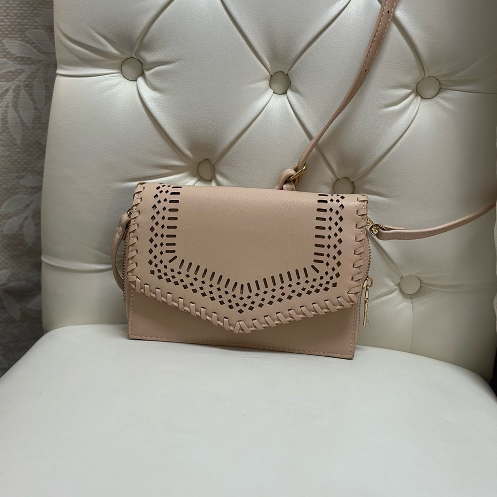 Moda Luxe Rose/Tan Crossbody Bag with Perforated Flap and gold Metallic Clasp